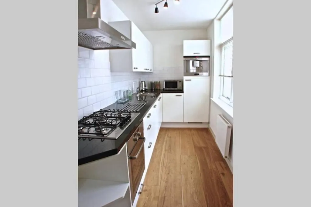 Apartment Stylish Canalhouse B Amsterdam Netherlands